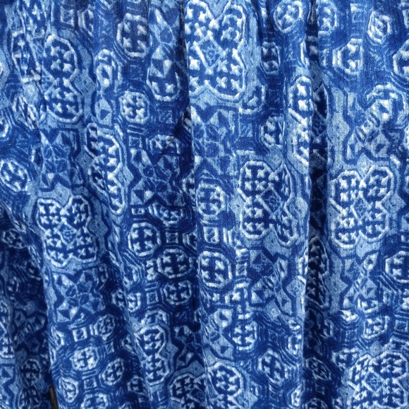 Hollister blue and white long sleeve top - Picture 3 of 5